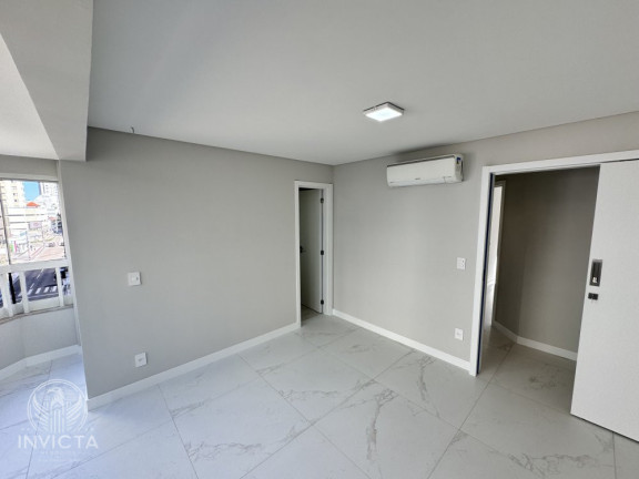 Imagem Apartamento com 3 Quartos à Venda, 116 m² em Centro - Balneário Camboriú Imagem Apartamento com 3 Quartos à Venda, 116 m² em Centro - Balneário Camboriú