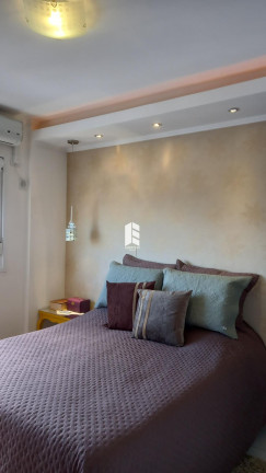 Imagem Apartamento com 2 Quartos à Venda, 72 m² em Centro - Santa Maria