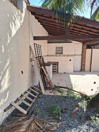 Imagem Casa com 3 Quartos para Alugar, em Maracanã - Praia Grande Imagem Casa com 3 Quartos para Alugar, em Maracanã - Praia Grande