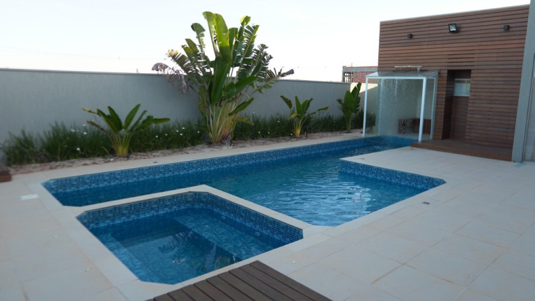 Imagem Casa com 4 Quartos à Venda, 720 m² em Chacara Santa Terezinha - Araçoiaba Da Serra Imagem Casa com 4 Quartos à Venda, 720 m² em Chacara Santa Terezinha - Araçoiaba Da Serra