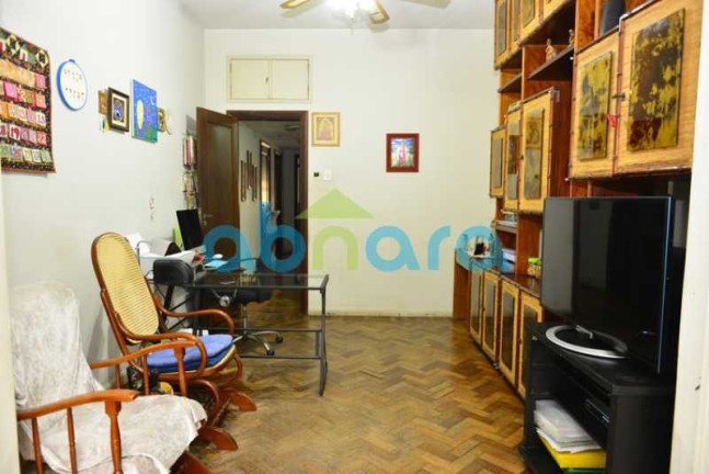 Imagem Apartamento com 4 Quartos à Venda, 204 m² em Copacabana - Rio De Janeiro Imagem Apartamento com 4 Quartos à Venda, 204 m² em Copacabana - Rio De Janeiro