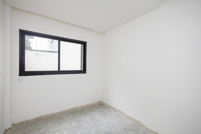 Imagem Sobrado com 3 Quartos à Venda, 125 m² em Lindóia - Curitiba Imagem Sobrado com 3 Quartos à Venda, 125 m² em Lindóia - Curitiba