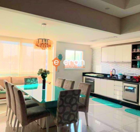 Imagem Apartamento com 3 Quartos à Venda, 130 m²