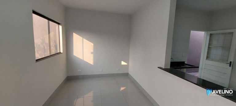 Imagem Casa com 2 Quartos à Venda, 56 m² em Jardim Morenão - Campo Grande