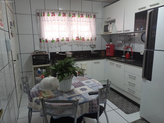 Imagem Casa com 4 Quartos à Venda, 360 m² em Maravista -itaipu - Niterói