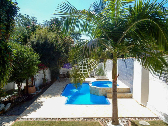 Imagem Casa com 2 Quartos à Venda, 130 m² em Jardim Dos Pinheiros - Atibaia Imagem Casa com 2 Quartos à Venda, 130 m² em Jardim Dos Pinheiros - Atibaia