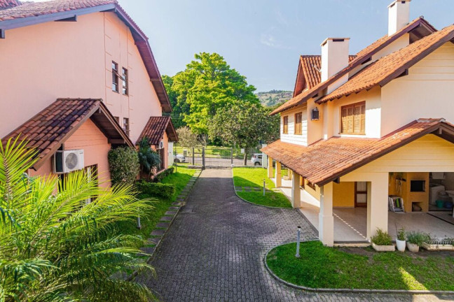 Imagem Casa de Condomínio com 3 Quartos à Venda, 132 m² em Espírito Santo - Porto Alegre