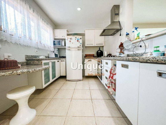 Imagem Casa com 4 Quartos para Temporada, 180 m² em Ferradura - Armação Dos Búzios