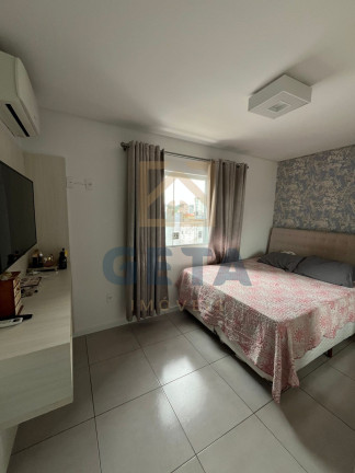 Imagem Apartamento com 2 Quartos à Venda, 83 m² em Areias - Camboriú