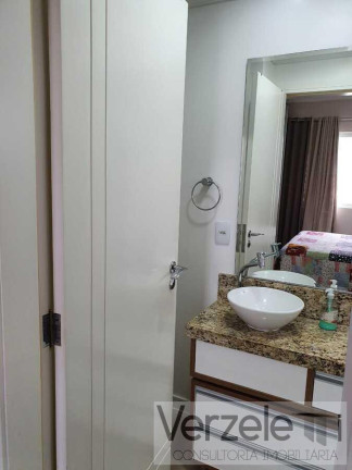 Imagem Apartamento com 3 Quartos para Temporada, 146 m² em Centro - Balneário Camboriú Imagem Apartamento com 3 Quartos para Temporada, 146 m² em Centro - Balneário Camboriú