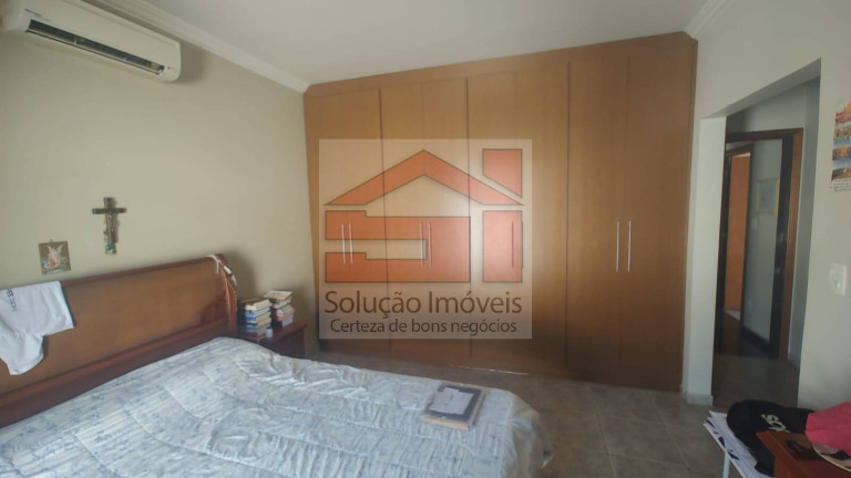 Imagem Sobrado com 4 Quartos à Venda, 550 m² em Jardim Maria Cândida - Caçapava