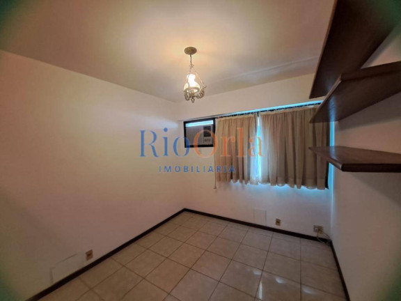 Imagem Apartamento com 4 Quartos à Venda, 148 m² em Barra Da Tijuca - Rio De Janeiro