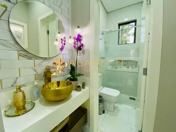 Imagem Casa com 4 Quartos à Venda, 308 m² em Vespasiano Imagem Casa com 4 Quartos à Venda, 308 m² em Vespasiano