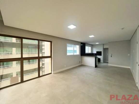 Imagem Apartamento com 3 Quartos para Alugar, 118 m² em Centro - Balneário Camboriú