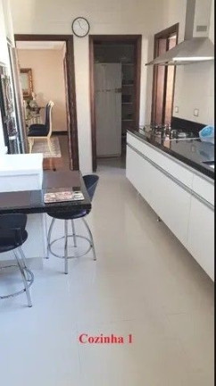 Imagem Apartamento com 4 Quartos à Venda, 250 m² em Bigorrilho - Curitiba Imagem Apartamento com 4 Quartos à Venda, 250 m² em Bigorrilho - Curitiba
