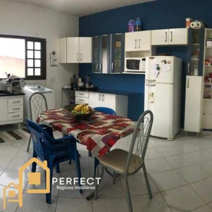 Imagem Casa com 3 Quartos à Venda, 450 m² em Loteamento Quinta Das Frutas - Taubaté