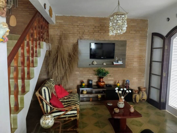 Imagem Sobrado com 4 Quartos à Venda, 250 m² em Cocanha - Caraguatatuba Imagem Sobrado com 4 Quartos à Venda, 250 m² em Cocanha - Caraguatatuba