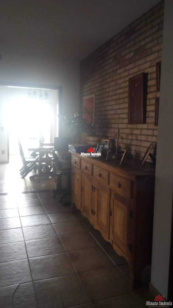 Imagem Casa com 3 Quartos à Venda, 211 m² em Traviú - Jundiaí Imagem Casa com 3 Quartos à Venda, 211 m² em Traviú - Jundiaí