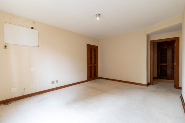 Imagem Apartamento com 3 Quartos à Venda, 325 m² em Moema - São Paulo