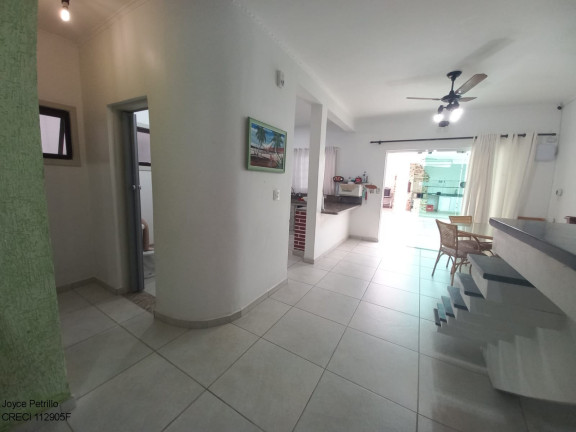 Imagem Sobrado com 6 Quartos à Venda,  em Balneário Três Marias - Peruíbe