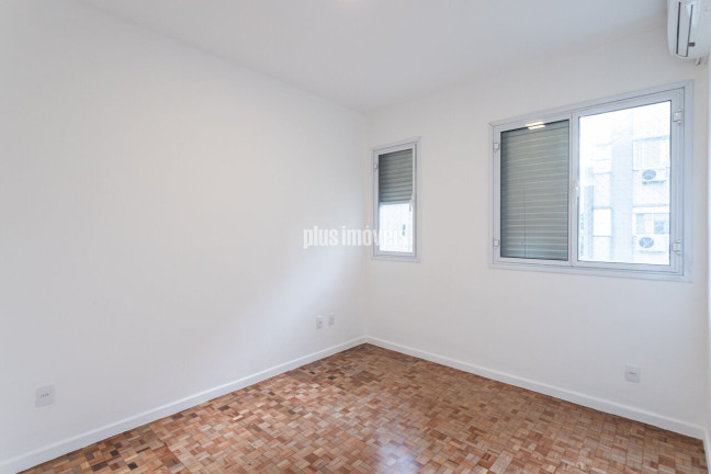 Imagem Apartamento com 3 Quartos à Venda, 126 m² em Jardim Europa - São Paulo Imagem Apartamento com 3 Quartos à Venda, 126 m² em Jardim Europa - São Paulo