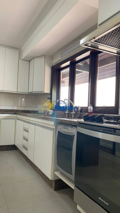 Casa de Condomínio com 4 Quartos para Alugar, 300 m² em Alphaville - Santana De Parnaíba