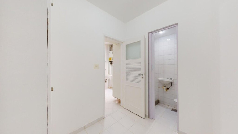 Imagem Imóvel com 2 Quartos à Venda, 79 m² em Lagoa - Rio De Janeiro Imagem Imóvel com 2 Quartos à Venda, 79 m² em Lagoa - Rio De Janeiro