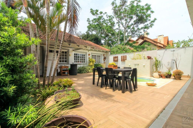 Imagem Casa com 3 Quartos à Venda, 290 m² em Guarujá - Porto Alegre