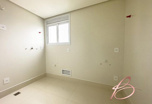 Imagem Apartamento com 3 Quartos à Venda, 126 m² em Centro - Balneário Camboriú