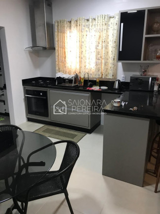 Imagem Casa com 3 Quartos à Venda, 105 m² em Florianópolis