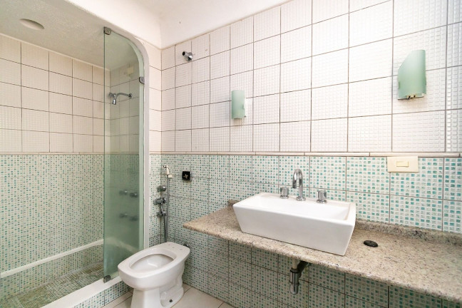 Imagem Casa com 5 Quartos à Venda, 1.200 m² em São Lourenço - Curitiba