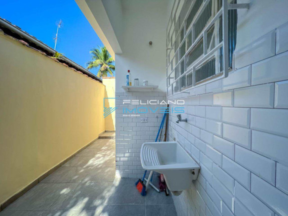 Imagem Casa com 2 Quartos à Venda, 75 m² em Canto Do Forte - Praia Grande