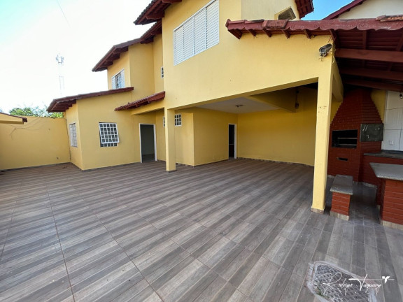 Imagem Sobrado com 3 Quartos à Venda, 146 m² em Jardim Santo Antônio - Goiânia