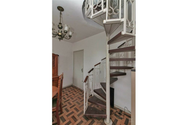 Imagem Imóvel com 1 Quarto à Venda, em Centro Histórico - Porto Alegre Imagem Imóvel com 1 Quarto à Venda, em Centro Histórico - Porto Alegre