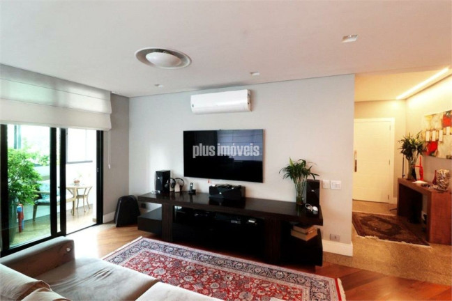 Apartamento com 4 Quartos à Venda, 230 m² em Moema - São Paulo