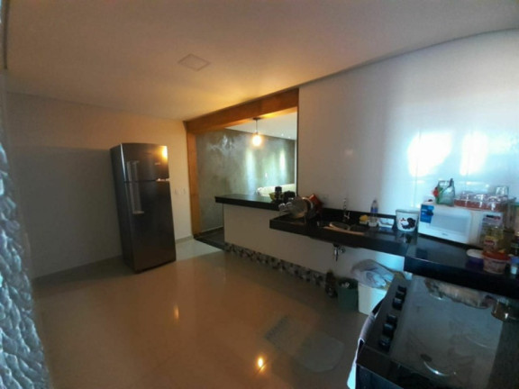 Imagem Casa com 2 Quartos à Venda, 201 m² em Capelinha - Betim