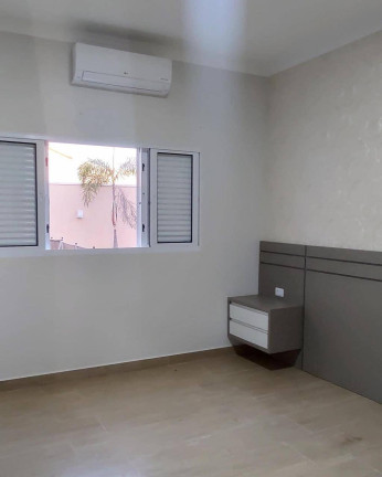 Imagem Casa com 3 Quartos à Venda, 300 m² em Recanto Do Lago - São João Da Boa Vista Imagem Casa com 3 Quartos à Venda, 300 m² em Recanto Do Lago - São João Da Boa Vista