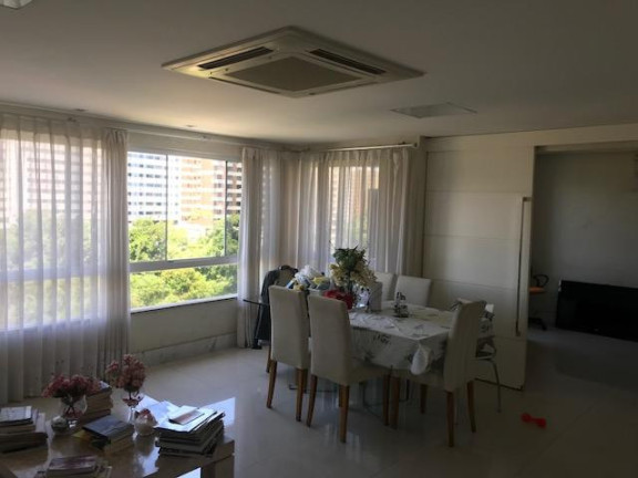Imagem Apartamento com 3 Quartos à Venda, 125 m² em Candeal - Salvador Imagem Apartamento com 3 Quartos à Venda, 125 m² em Candeal - Salvador