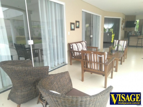 Imagem Casa com 3 Quartos à Venda, 1.000 m² em Altos De Santana I - Jacareí Imagem Casa com 3 Quartos à Venda, 1.000 m² em Altos De Santana I - Jacareí