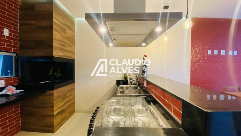Imagem Casa com 3 Quartos à Venda, 300 m² em Cidade Nova - Feira De Santana Imagem Casa com 3 Quartos à Venda, 300 m² em Cidade Nova - Feira De Santana