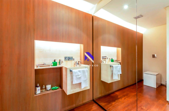 Imagem Casa com 4 Quartos à Venda, 913 m² em Jardim Europa - São Paulo Imagem Casa com 4 Quartos à Venda, 913 m² em Jardim Europa - São Paulo
