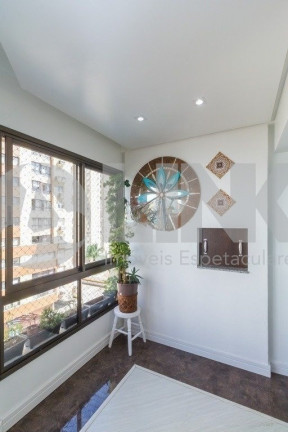 Imagem Apartamento com 3 Quartos à Venda, 89 m² em Vila Ipiranga - Porto Alegre Imagem Apartamento com 3 Quartos à Venda, 89 m² em Vila Ipiranga - Porto Alegre