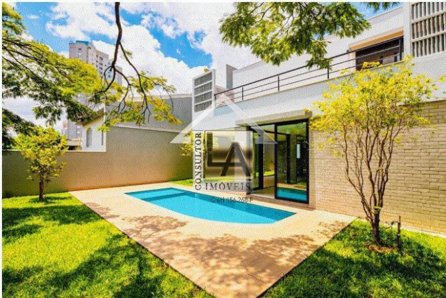Imagem Casa com 3 Quartos à Venda, 355 m² em Moema - São Paulo Imagem Casa com 3 Quartos à Venda, 355 m² em Moema - São Paulo