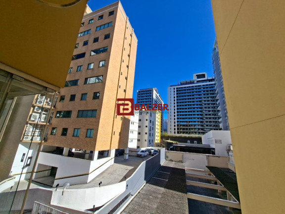 Imagem Apartamento com 1 Quarto à Venda, 66 m² em Centro - Florianópolis Imagem Apartamento com 1 Quarto à Venda, 66 m² em Centro - Florianópolis