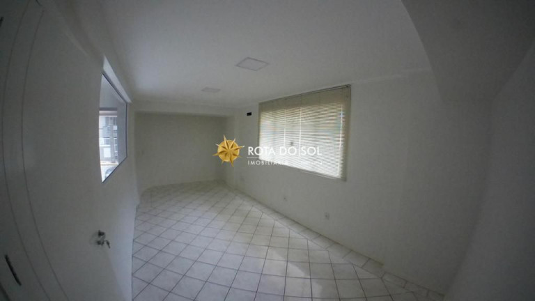Imagem Sala Comercial à Venda, 87 m² em Bombas - Bombinhas Imagem Sala Comercial à Venda, 87 m² em Bombas - Bombinhas