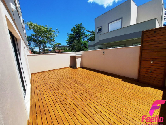 Imagem Casa com 3 Quartos à Venda, 142 m² em Campeche - Florianópolis Imagem Casa com 3 Quartos à Venda, 142 m² em Campeche - Florianópolis