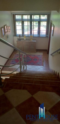Imagem Casa com 4 Quartos à Venda, 351 m² em Praia Das Taquaras - Balneário Camboriú Imagem Casa com 4 Quartos à Venda, 351 m² em Praia Das Taquaras - Balneário Camboriú