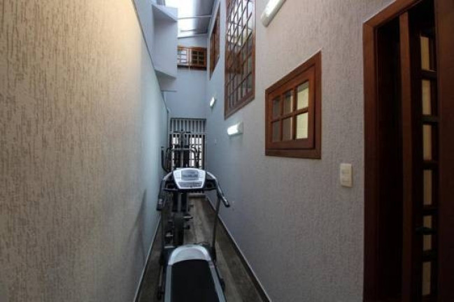 Imagem Sobrado com 3 Quartos à Venda, 210 m² em Vila Camilópolis - Santo André
