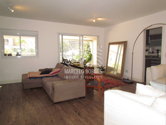 Imagem Apartamento com 3 Quartos à Venda, 220 m² em Vila Alexandria - São Paulo