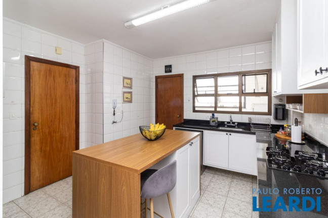 Imagem Apartamento com 4 Quartos à Venda, 149 m² em Vila Bastos - Santo André Imagem Apartamento com 4 Quartos à Venda, 149 m² em Vila Bastos - Santo André